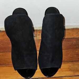 Steve Madden Black Heels Elegant and Versatile